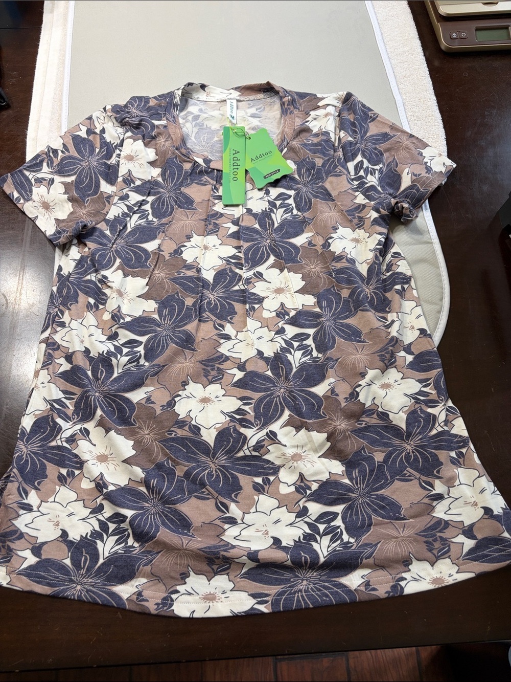 Floral Pleat Short Sleeve Top in Blue and Taupe NWT